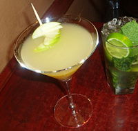 Carlton Yacht Club - Restaurant Guide
