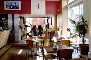 Kush Restaurant - Restaurant Guide 0
