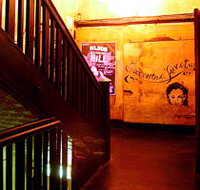 Revolver - Restaurant Guide