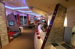 Options Tavern - Restaurant Guide 1