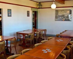 O'Donoghue's Irish Pub - Restaurant Guide 1