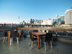 Watershed Hotel - Restaurant Guide 3