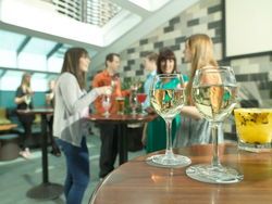 Jacksons On George - Restaurant Guide 3