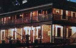 Scenic Hotel - Restaurant Guide 3