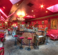 Polly Bar - Restaurant Guide