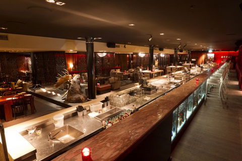 The Longroom - Restaurant Guide 2