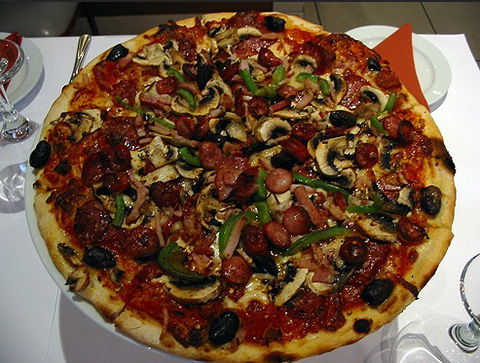 Zino Restaurant Pizzeria - Restaurant Guide 2