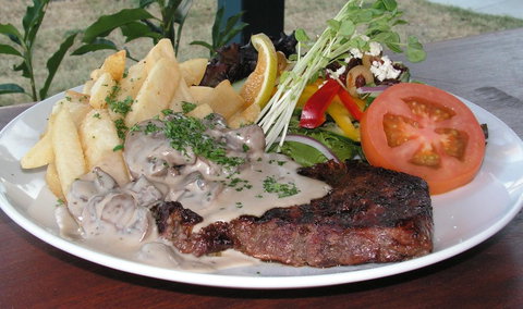 Fairways Tavern - Restaurant Guide 1