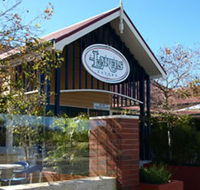 Lakers Tavern - Restaurant Guide