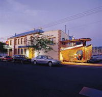 Waterfront Hotel - Restaurant Guide
