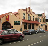 Cooley's Hotel - Restaurant Guide