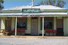 The Logan Pub - Restaurant Guide 0