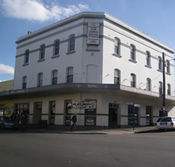 Royal Hotel - Restaurant Guide