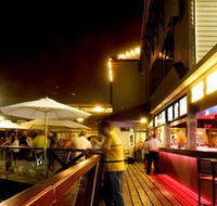 The Lucky Shag Waterfront Bar - Restaurant Guide
