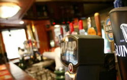 The New Albury Hotel - Restaurant Guide 1