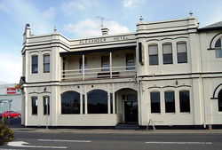 Alexander Hotel - Restaurant Guide 1