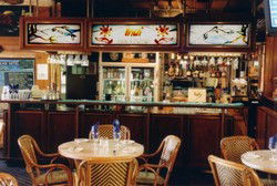 Indi Bar - Restaurant Guide 1