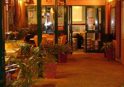 Fitzroy Hotel - Restaurant Guide 3