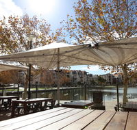 The Royal On The Waterfront - Restaurant Guide