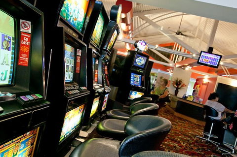 Casuarina All Sports Club - Restaurant Guide 1