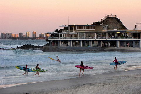 Currumbin Beach Vikings Surf Club - Restaurant Guide 1