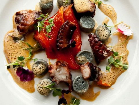 Aqua Linea Restaurant - Restaurant Guide 2