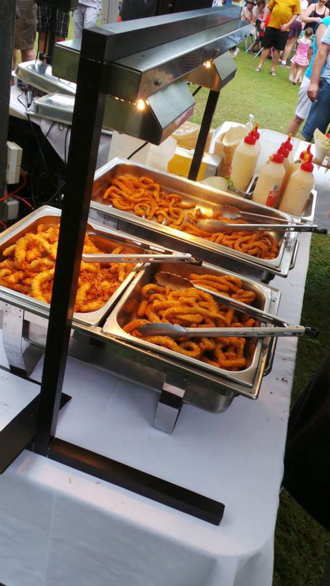 Queanbeyan Hotel - Restaurant Guide 1
