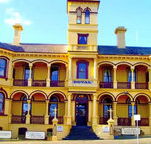 The Queenscliff Historic Royal Hotel - Restaurant Guide