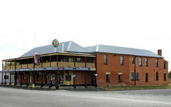 Bundarra Hotel - Restaurant Guide 0