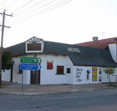 Black Lion Inn Hotel - Restaurant Guide
