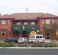 Commercial Hotel Hayfield - Restaurant Guide