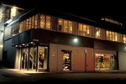 Club Tracks - Restaurant Guide 0
