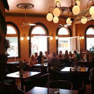The Rose Hotel - Victoria Street Bar - Restaurant Guide 1