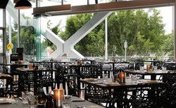 Vessel Bar - Restaurant Guide 2