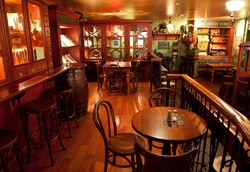 PJ O'Briens - Restaurant Guide 2