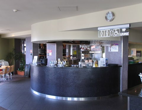 Gates Hotel - Restaurant Guide 2