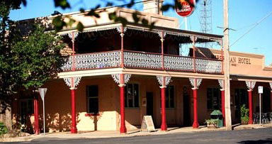 Hibernian Hotel Beechworth - Restaurant Guide 1