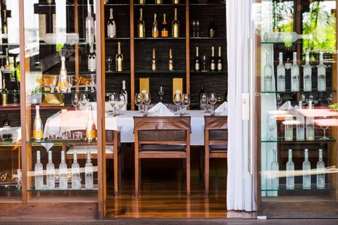 Salt House - Restaurant Guide 1