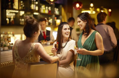Rendezvous Grand Hotel Perth - Restaurant Guide 2