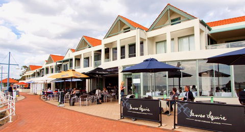 Emmas On The Boardwalk - Restaurant Guide 3