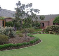 Camden Lakeside Country Club - Restaurant Guide