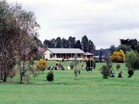 Oakbank Golf Club - Restaurant Guide 2