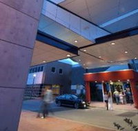 Gungahlin Lakes - Restaurant Guide