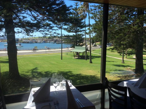 Inglewood/Bridgewater RSL - Restaurant Guide 0