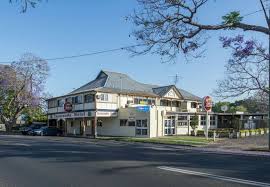 Jacaranda Hotel - Restaurant Guide 0