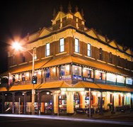 Willoughby Hotel - Restaurant Guide