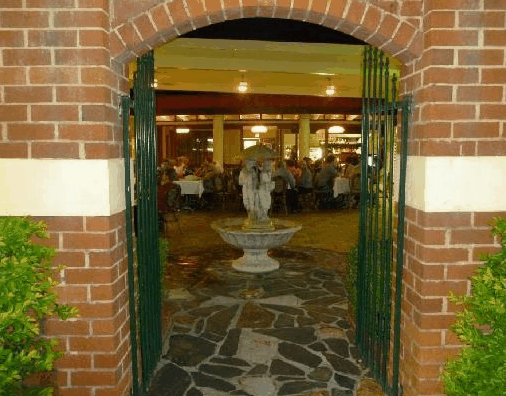 LaVida Bar and Restaurant - Restaurant Guide
