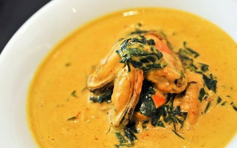 At Bangkok Restaurant - Restaurant Guide 1