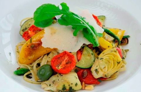 Dunes Restaurant & Kiosk Palm Beach - Restaurant Guide 1