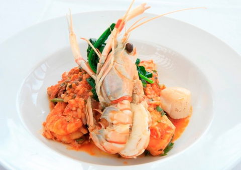 Dunes Restaurant & Kiosk Palm Beach - Restaurant Guide 3